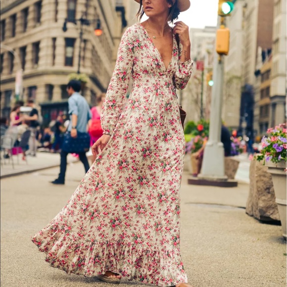 🌹Romantic Rose Plunging V Neck Floral Maxi Dress - Picture 2 of 10